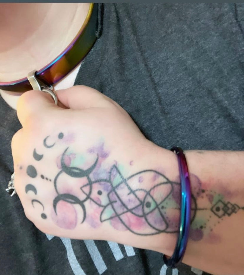 6mm Elliptical Rainbow Bracelet, or Anklet, Fetish Cuffs - Multiple Sizes Available