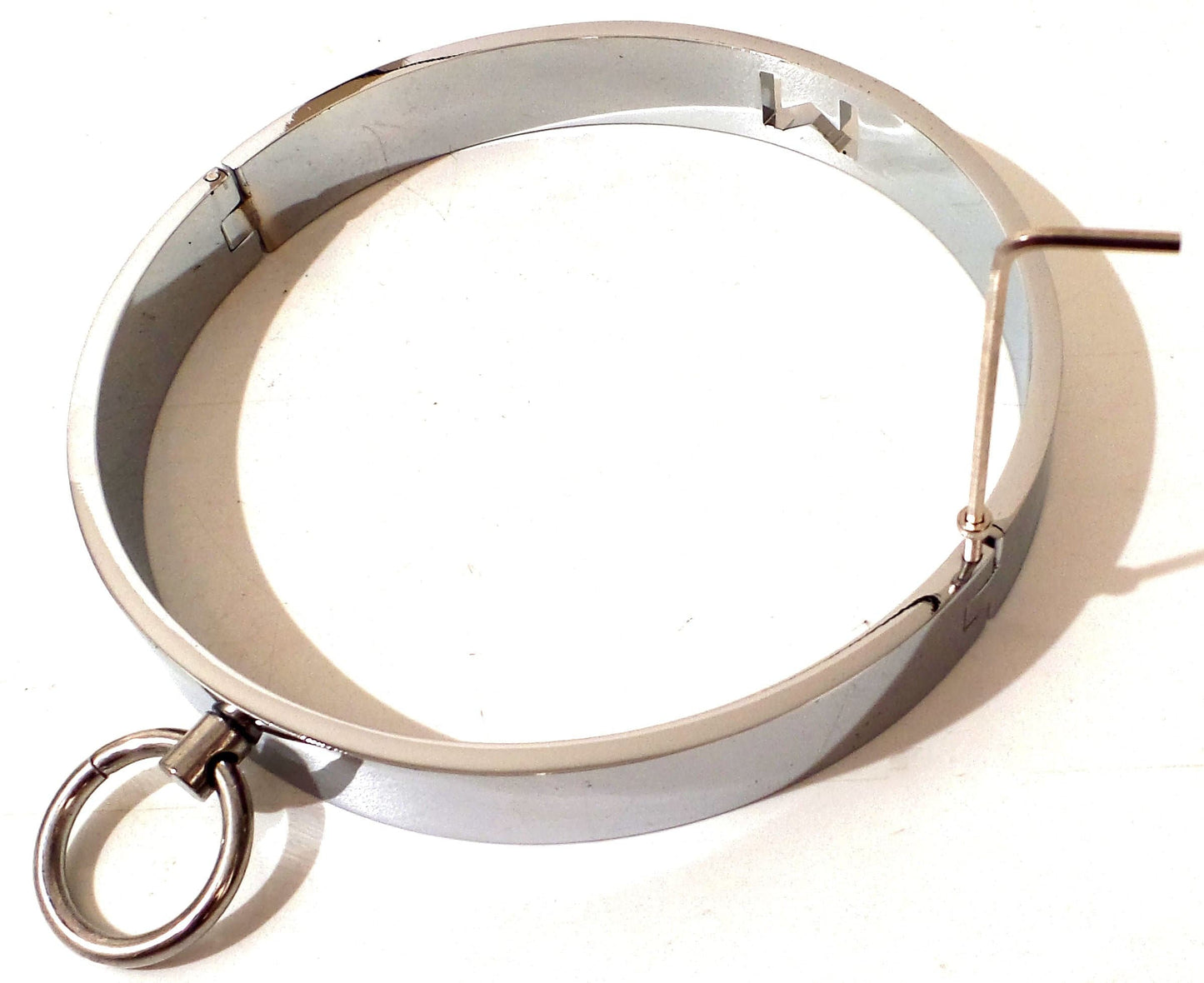 Final Sale - 16.75" Fixed Ring Chrome Locking Flat Slave Collar