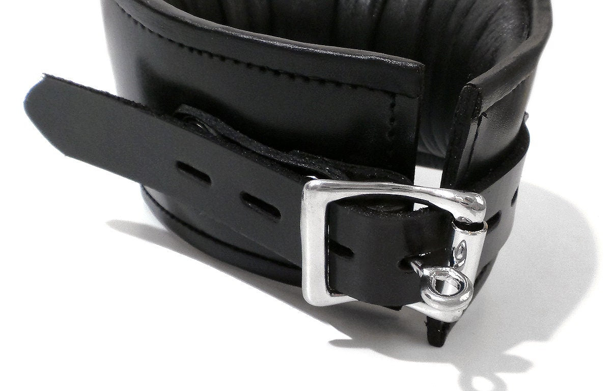 Deluxe Padded Black Leather Posture Collar – Clawfoot Productions