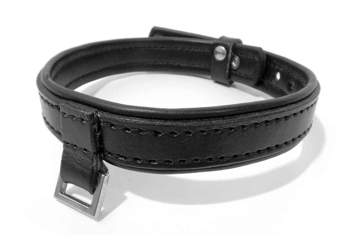 Horizontal Ring Locking  Leather Collar Restraint with Padlock